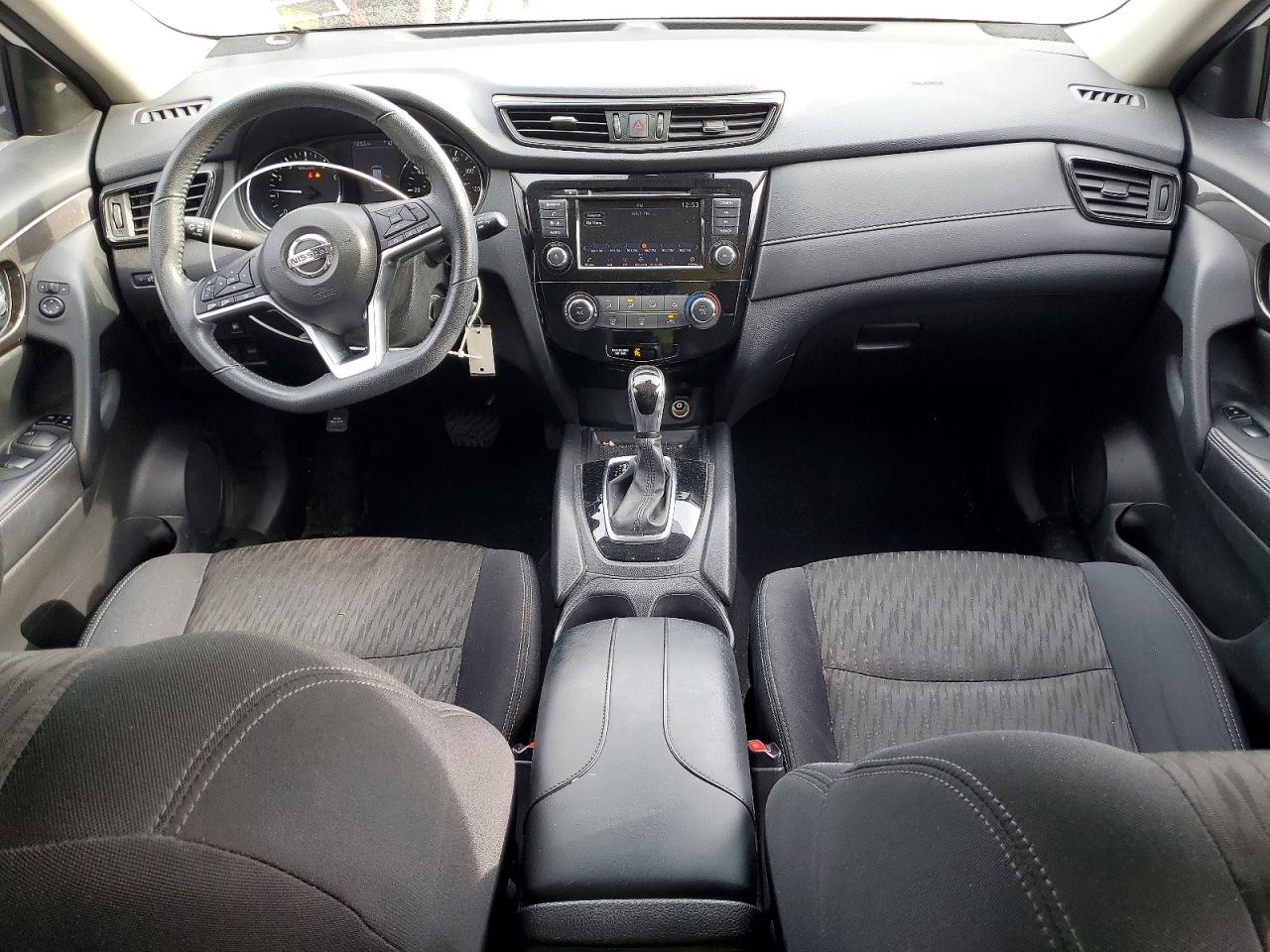 2019 NISSAN ROGUE S photo 8