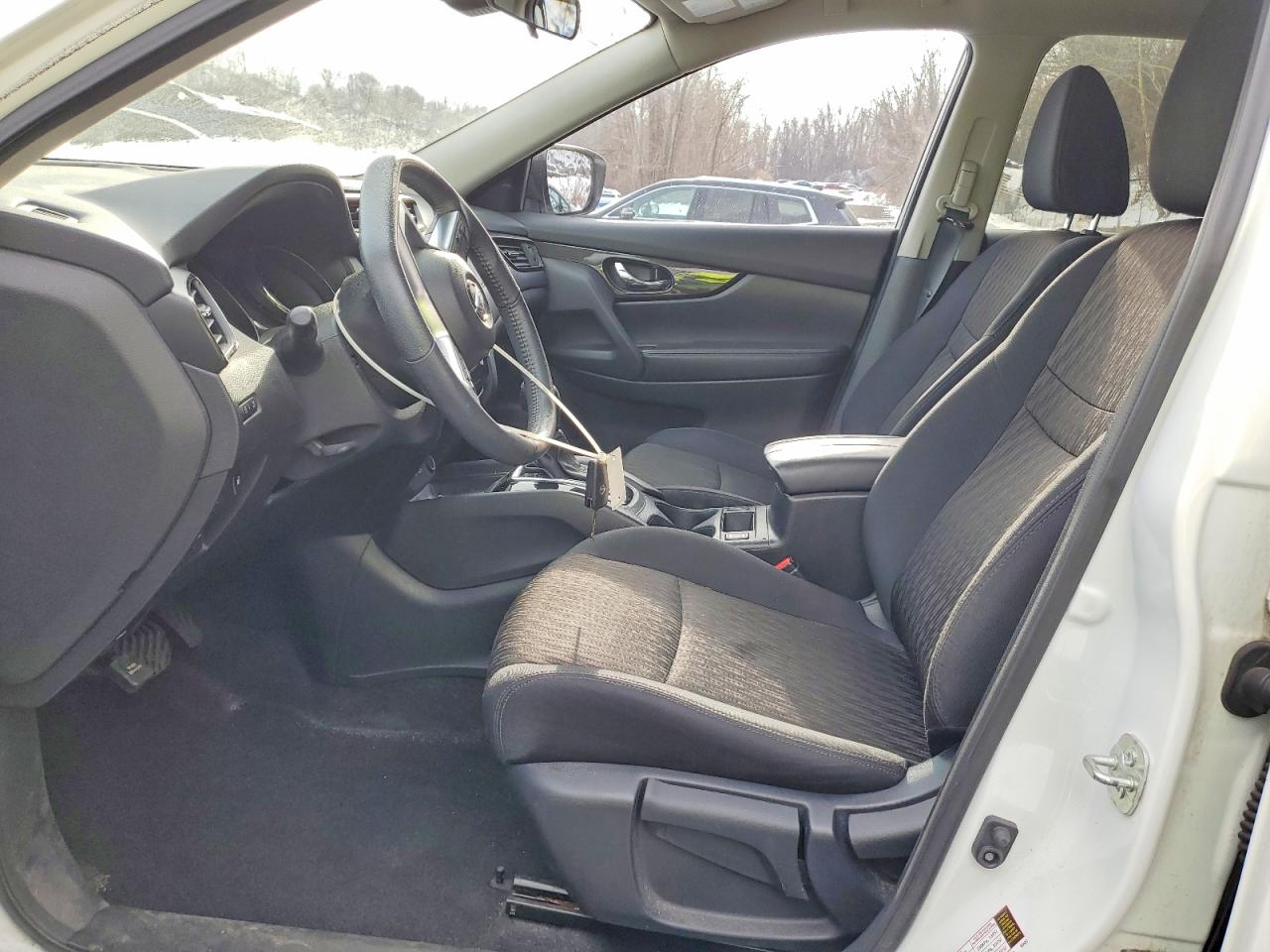 2019 NISSAN ROGUE S photo 7