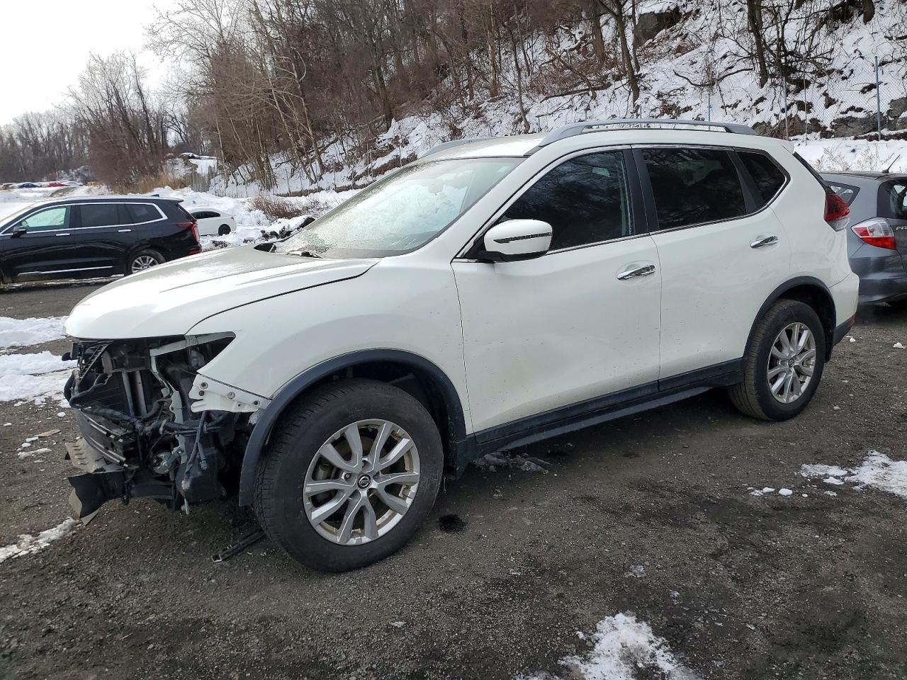 2019 NISSAN ROGUE