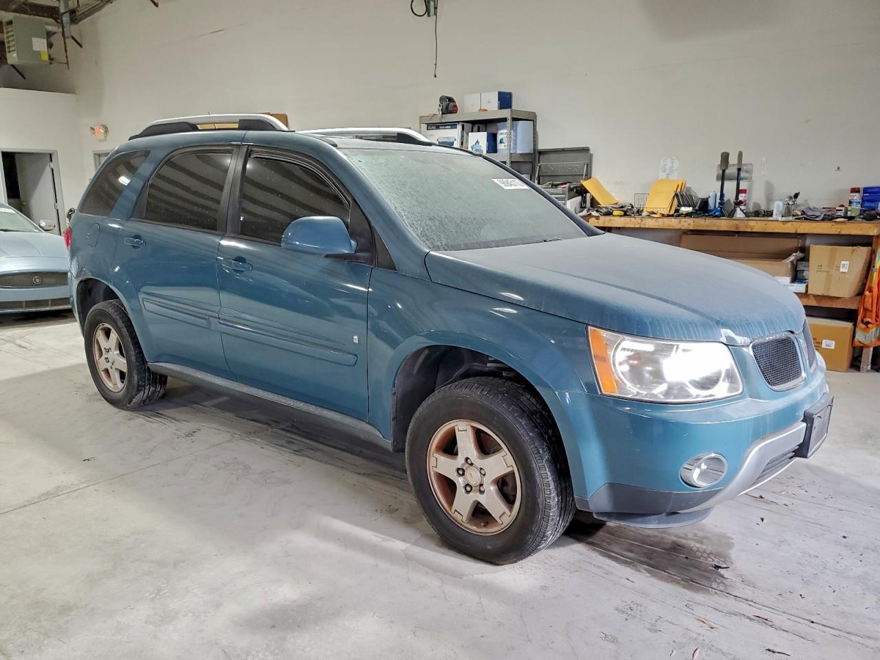2008 PONTIAC TORRENT photo 4