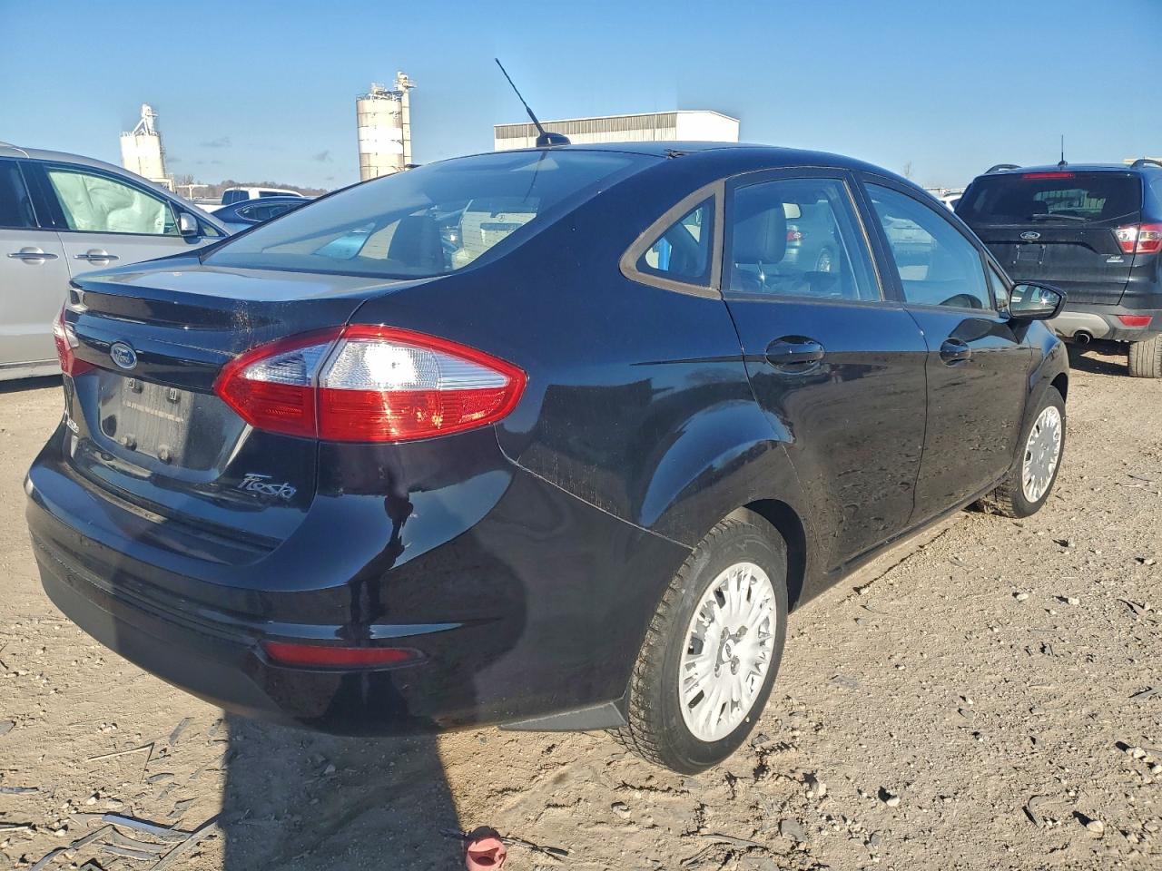 2016 FORD FIESTA S photo 3