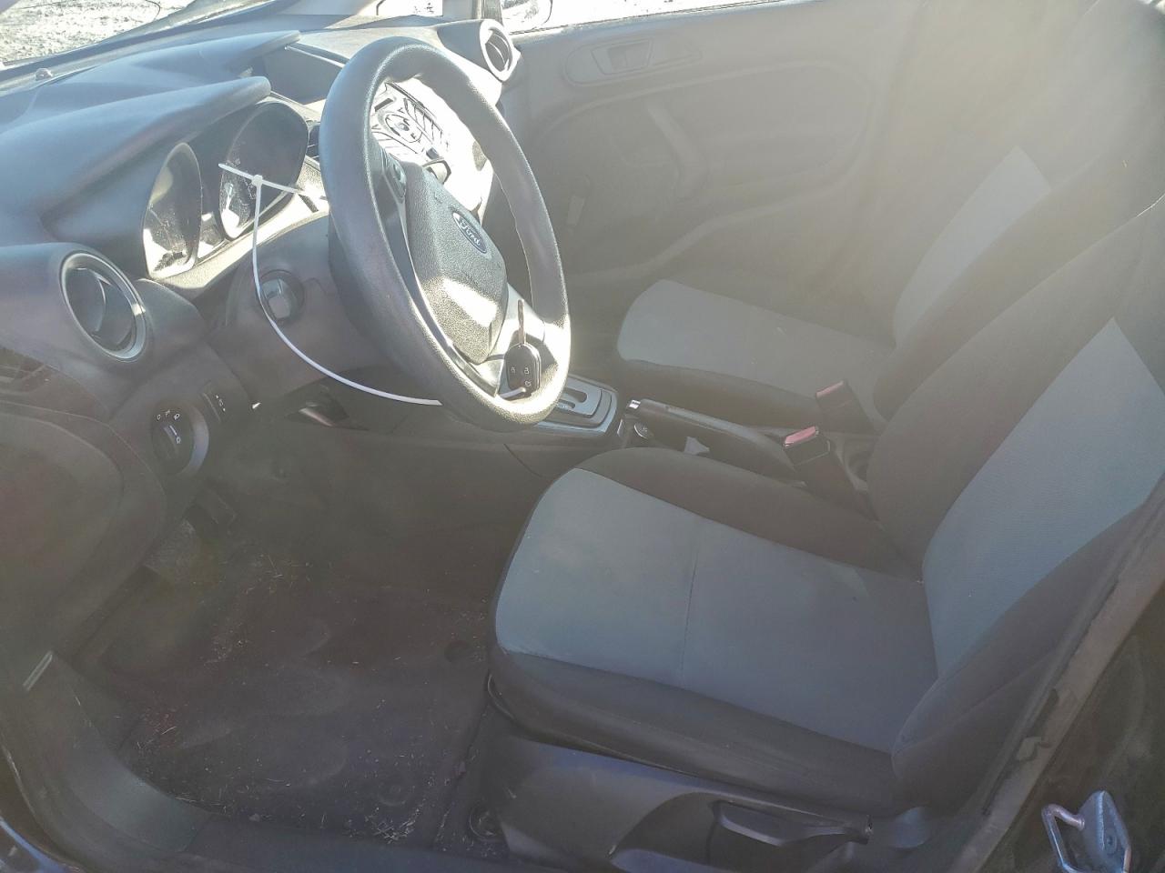 2016 FORD FIESTA S photo 7