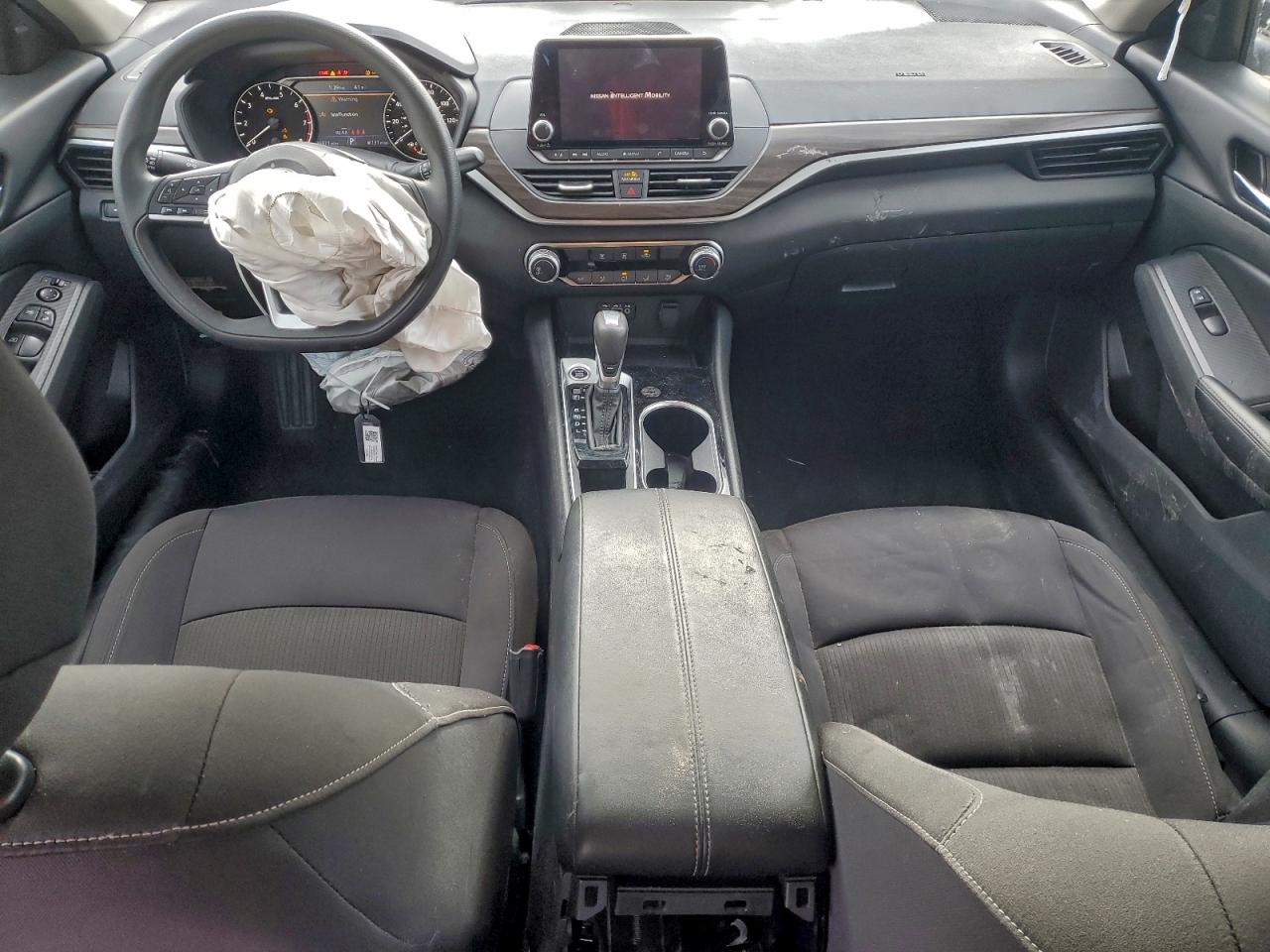 2024 NISSAN ALTIMA SV photo 8