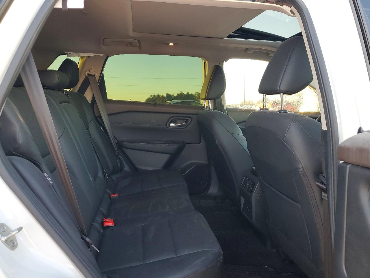 2023 NISSAN ROGUE SV photo 11