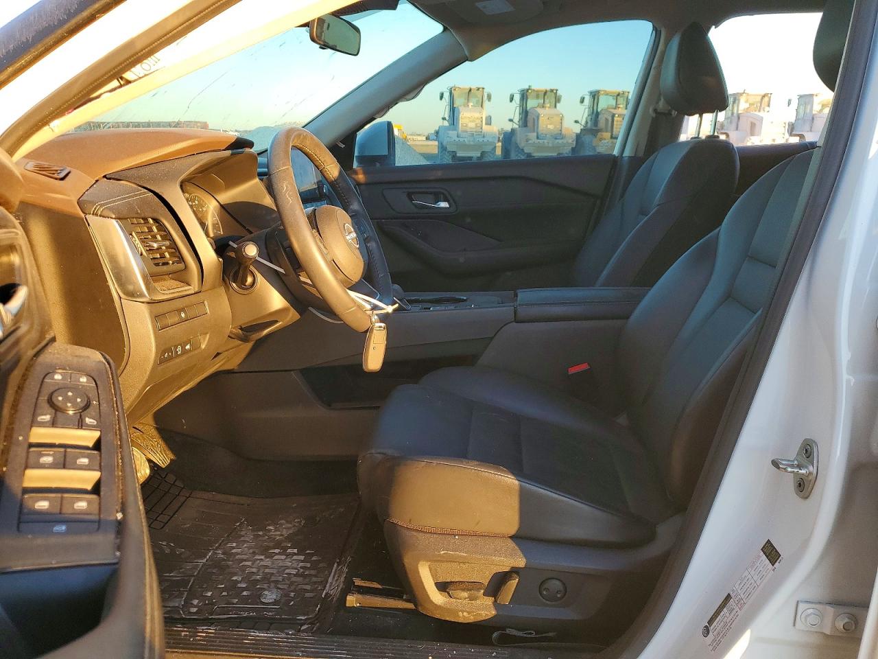 2023 NISSAN ROGUE SV photo 7