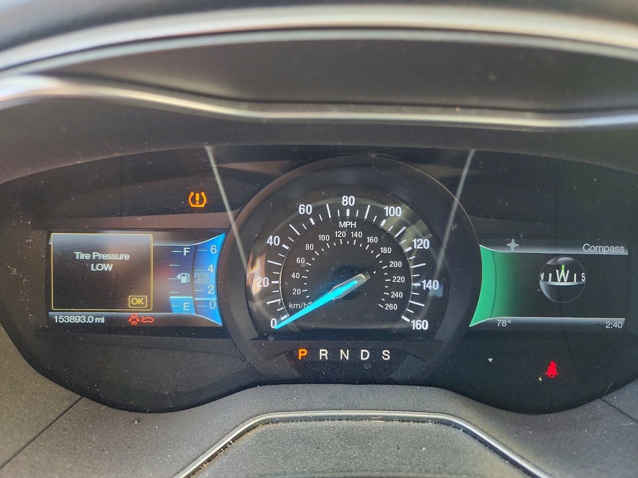 2014 FORD FUSION SE photo 9