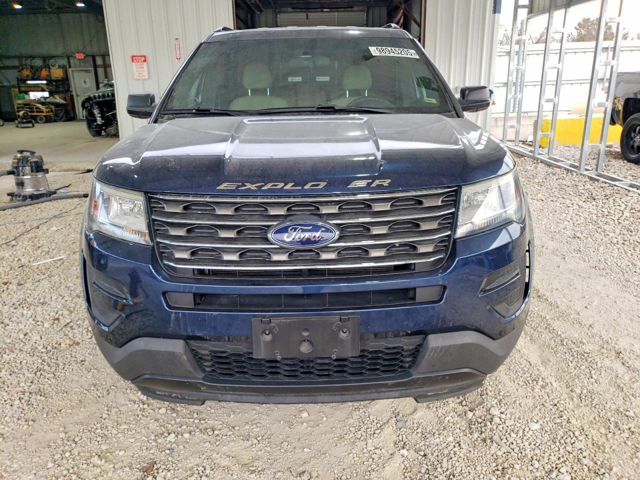 2017 FORD EXPLORER photo 5