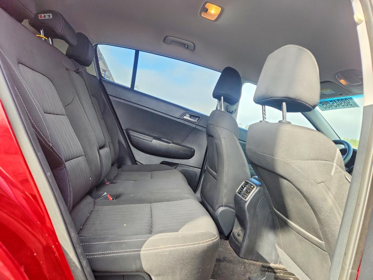 2017 KIA SPORTAGE LX photo 10