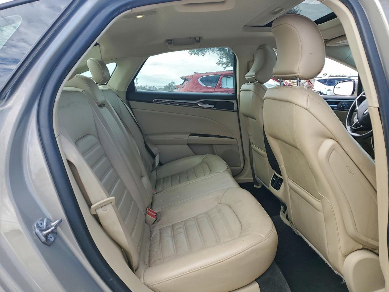 2015 FORD FUSION SE HYBRID photo 10