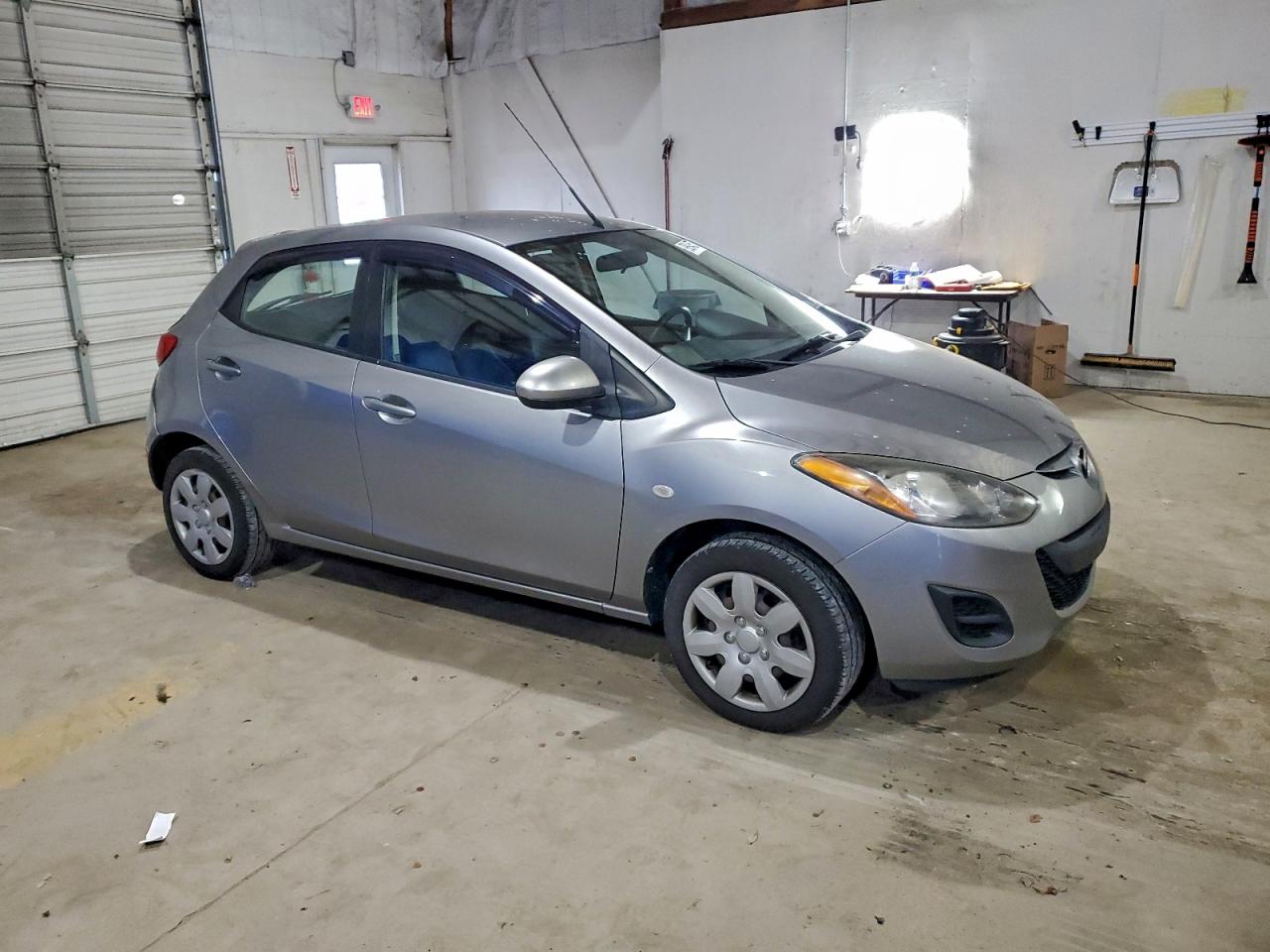 2012 MAZDA MAZDA2 photo 4