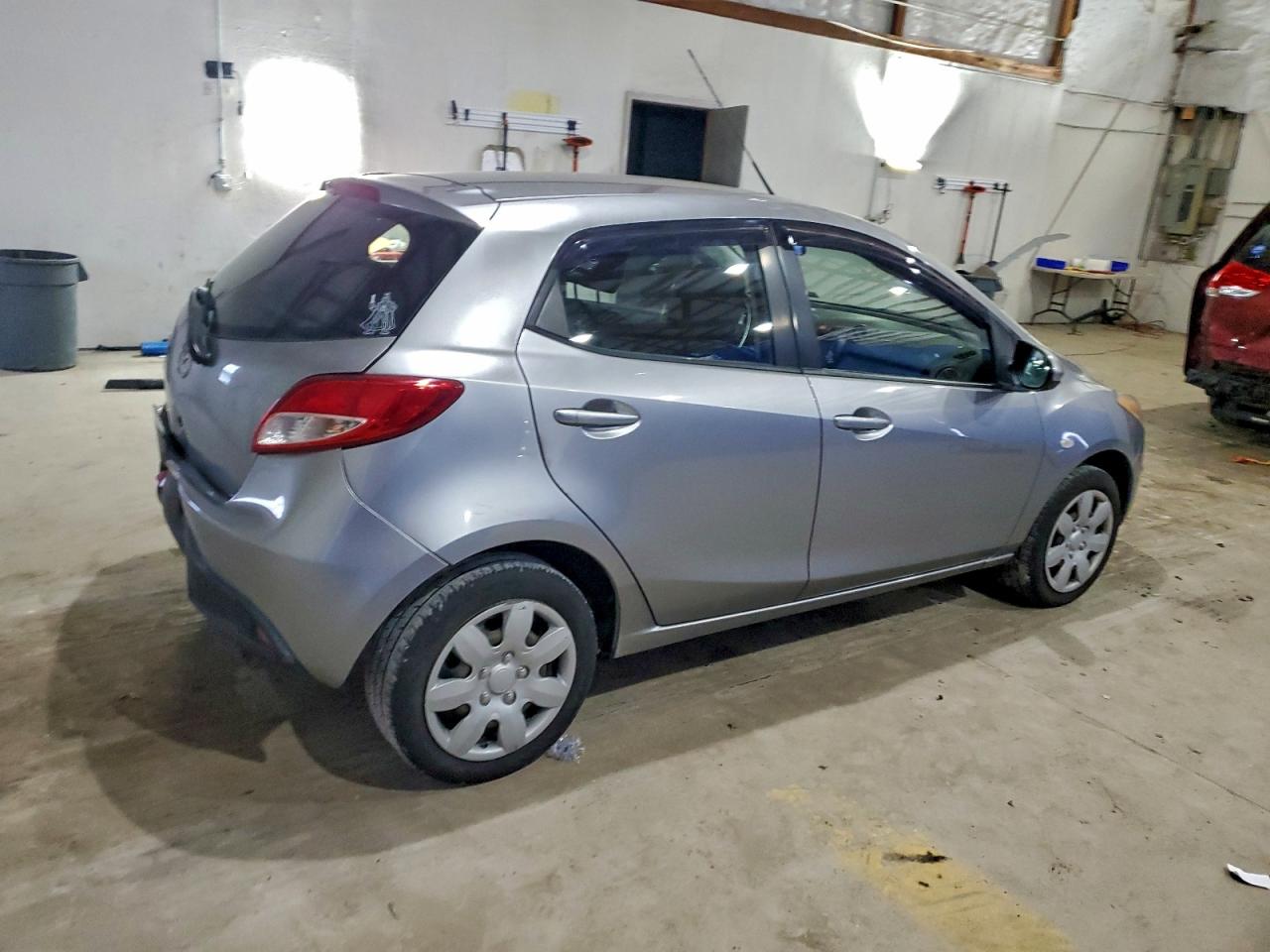 2012 MAZDA MAZDA2 photo 3