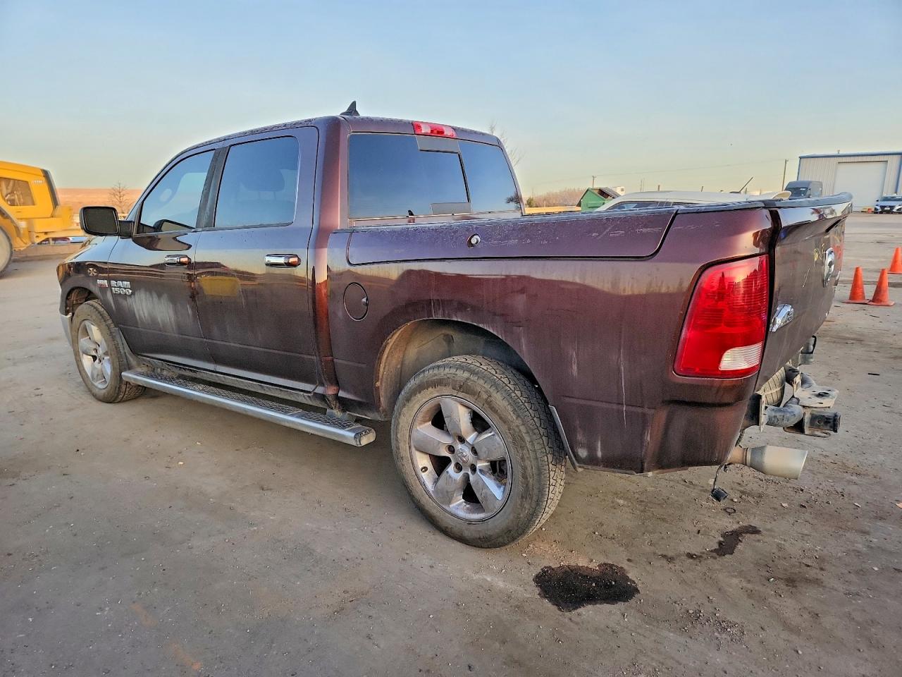 2013 RAM 1500 SLT photo 2