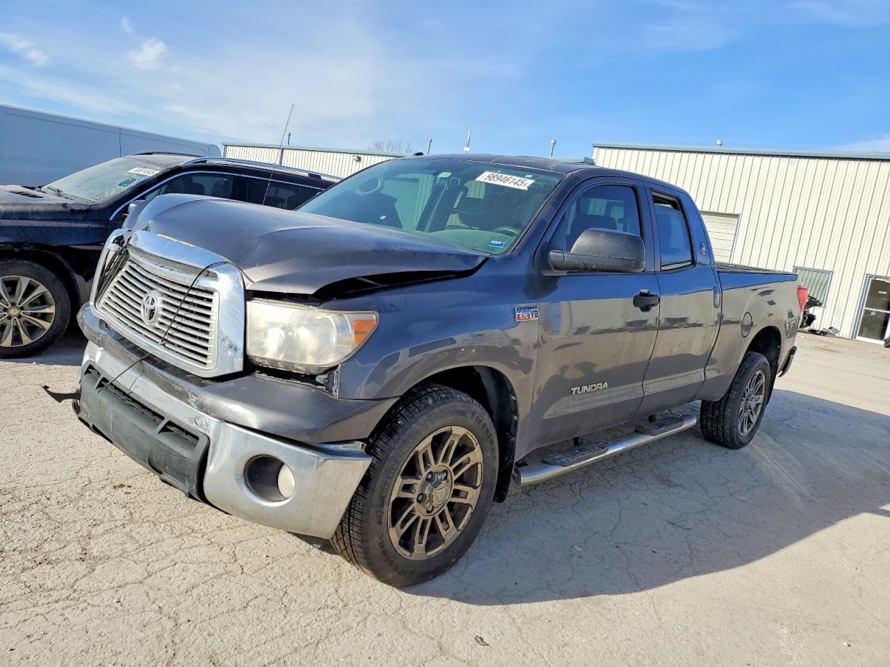 2013 TOYOTA TUNDRA