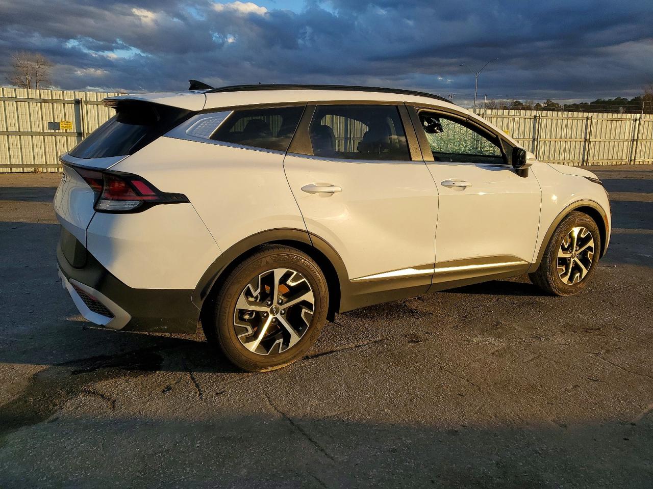 2025 KIA SPORTAGE EX photo 7
