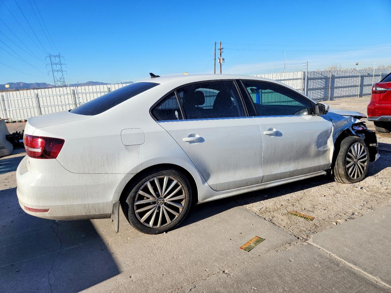 2016 VOLKSWAGEN JETTA photo 3