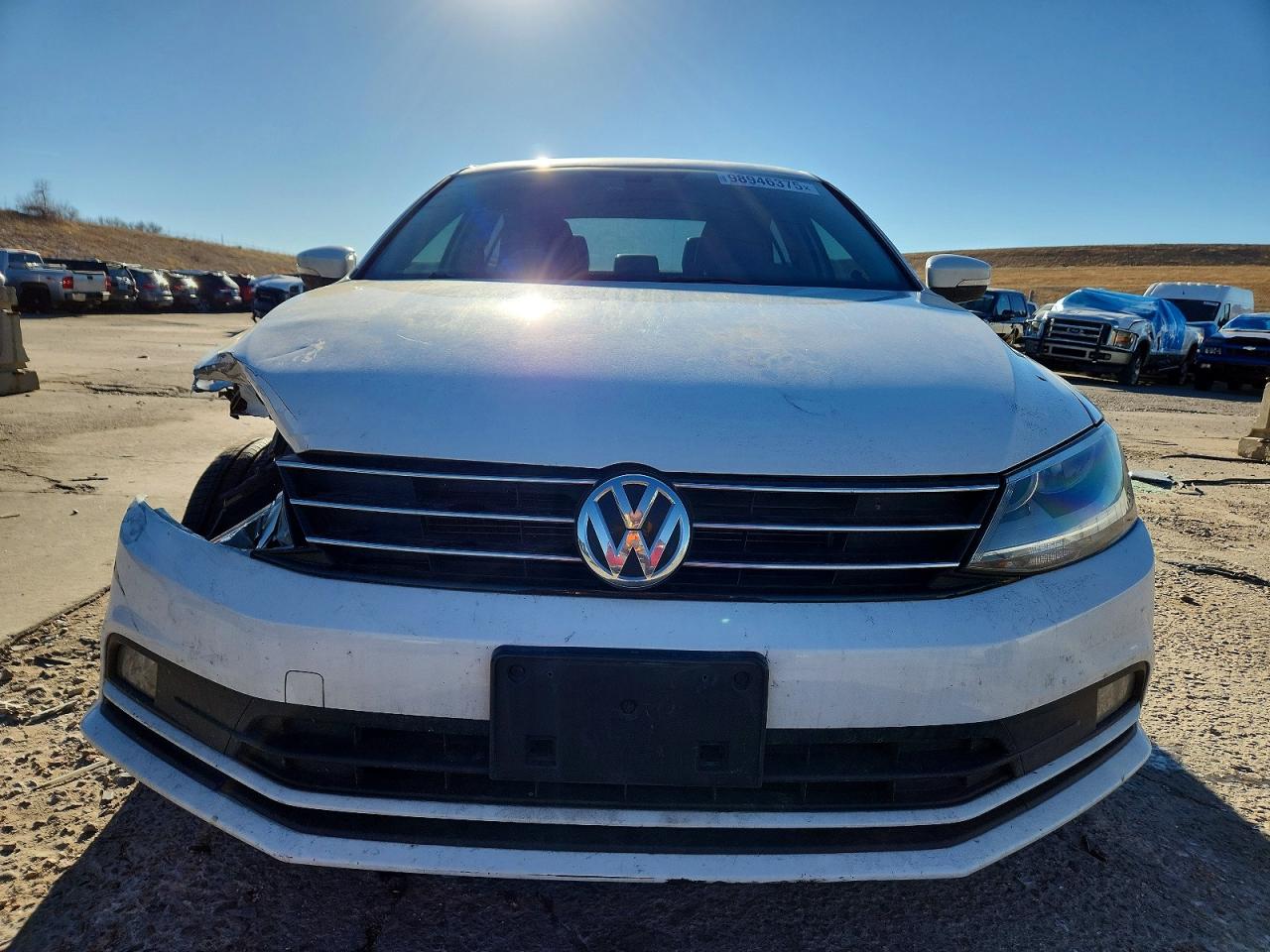2016 VOLKSWAGEN JETTA photo 5