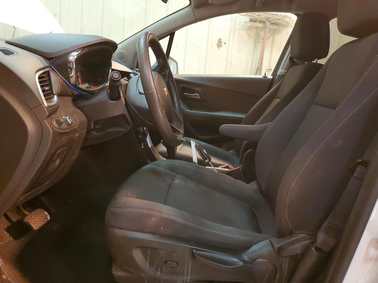2020 CHEVROLET TRAX 1LT photo 7