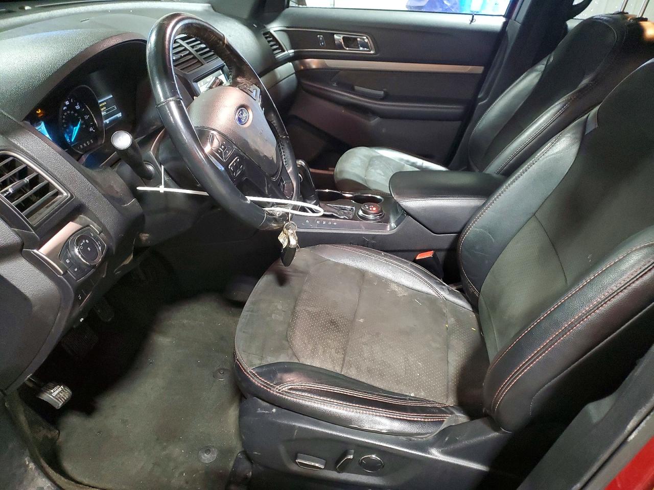 2018 FORD EXPLORER XLT photo 7