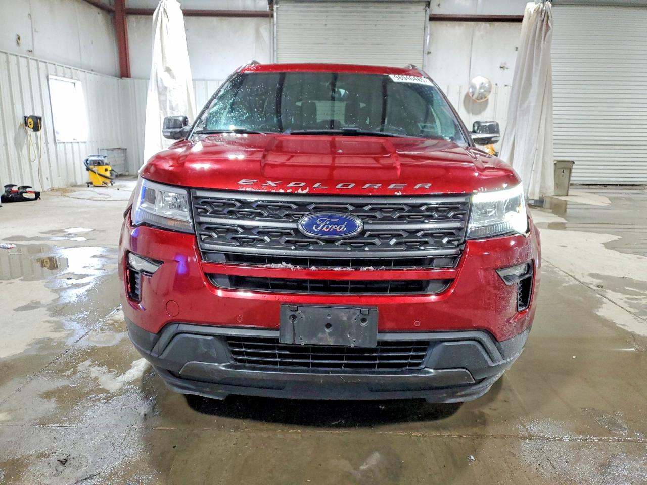 2018 FORD EXPLORER XLT photo 5