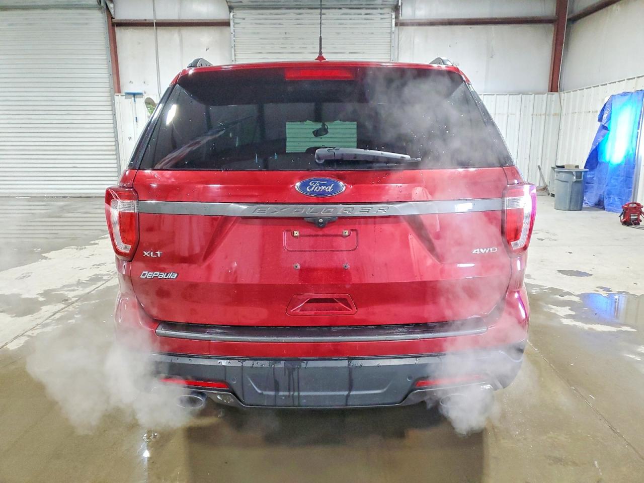 2018 FORD EXPLORER XLT photo 6