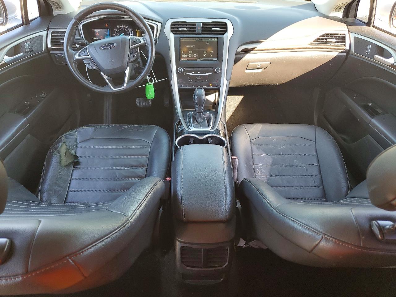 2014 FORD FUSION SE photo 8