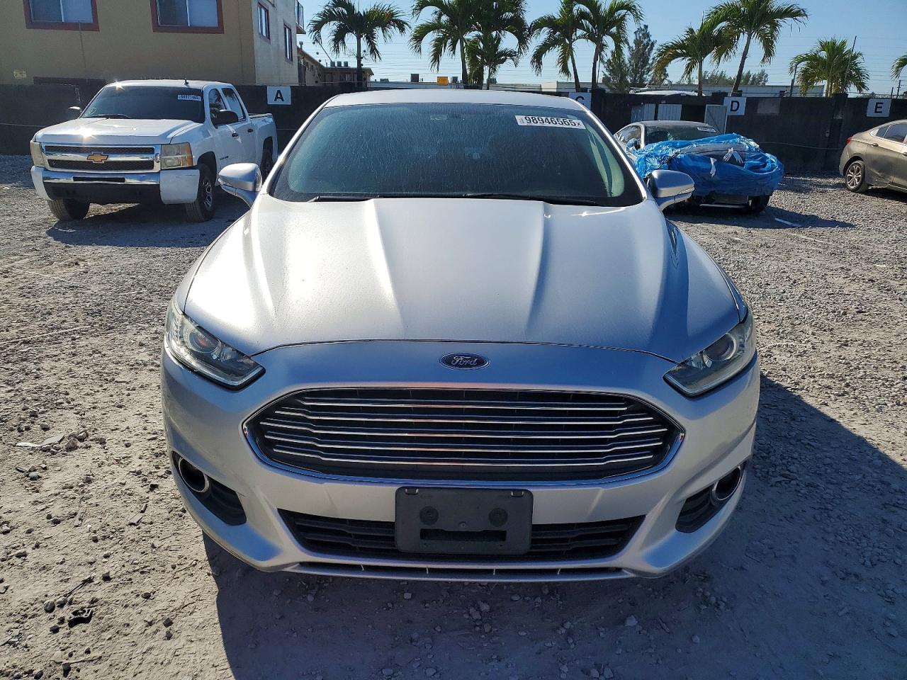 2014 FORD FUSION SE photo 5