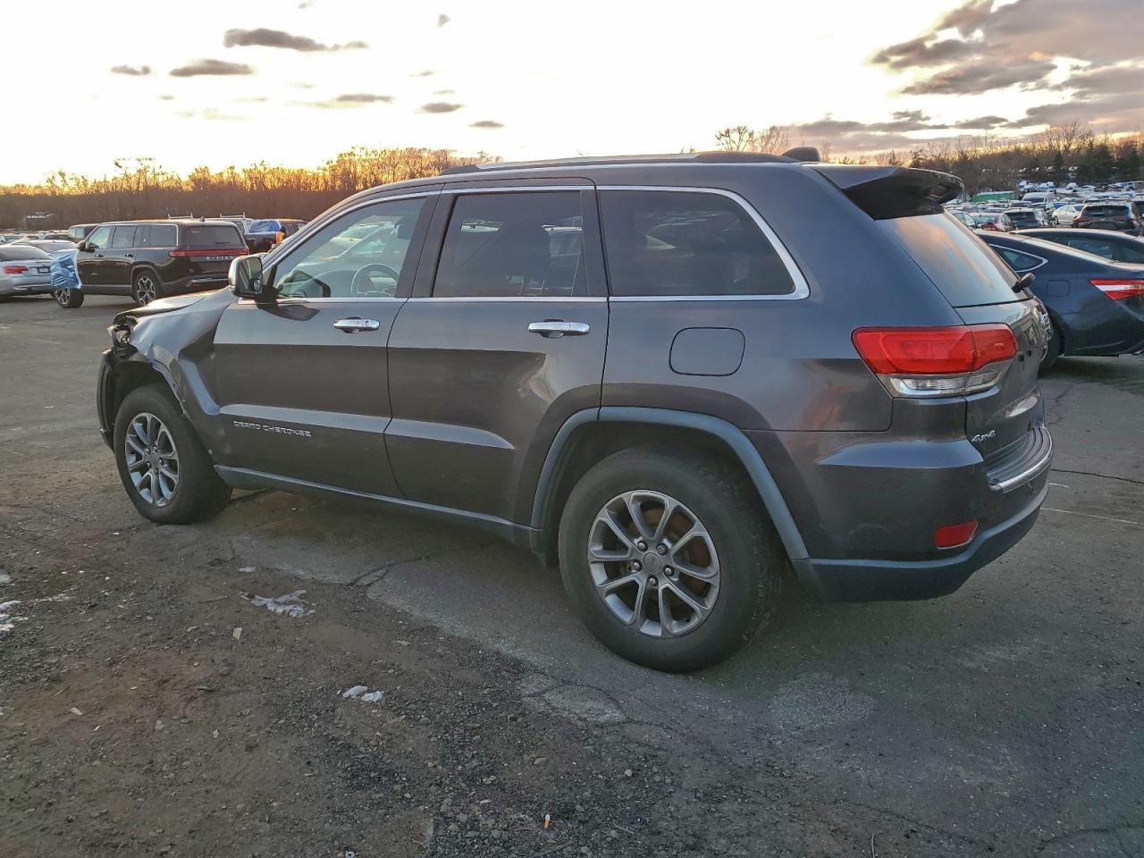 2015 JEEP GRAND CHEROKEE LIMITED photo 2