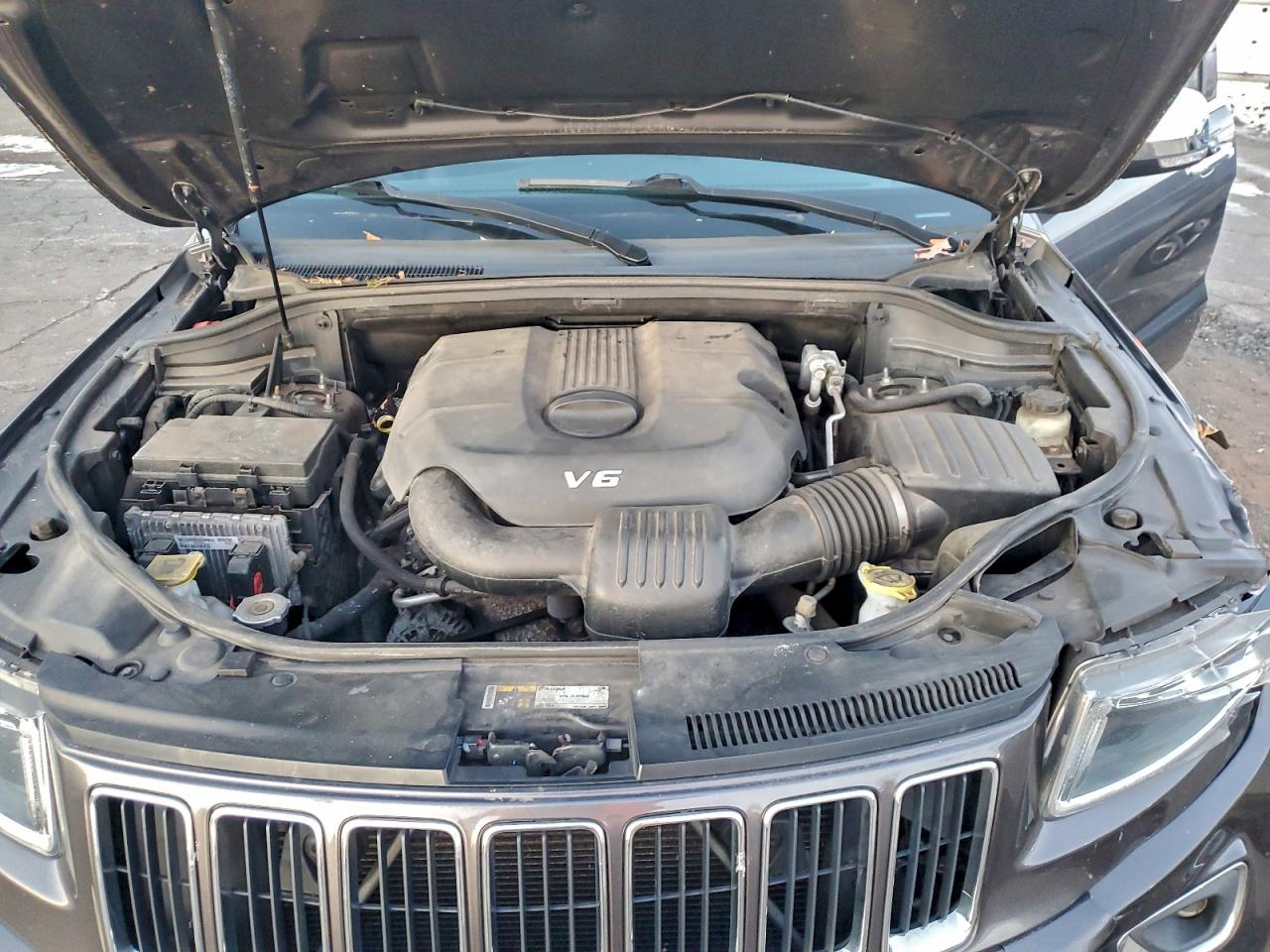 2015 JEEP GRAND CHEROKEE LIMITED photo 12