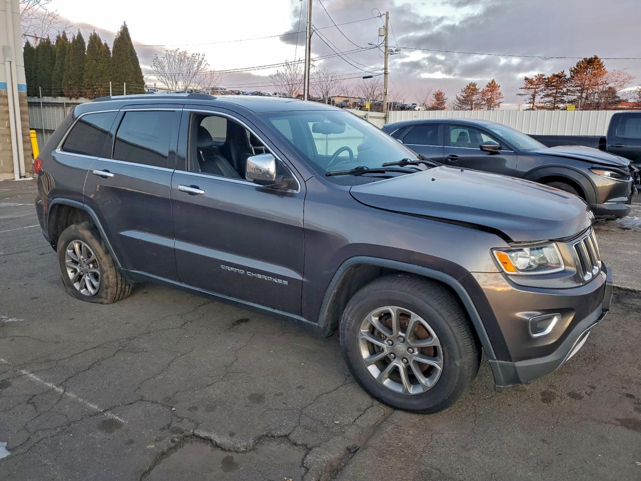 2015 JEEP GRAND CHEROKEE LIMITED photo 4
