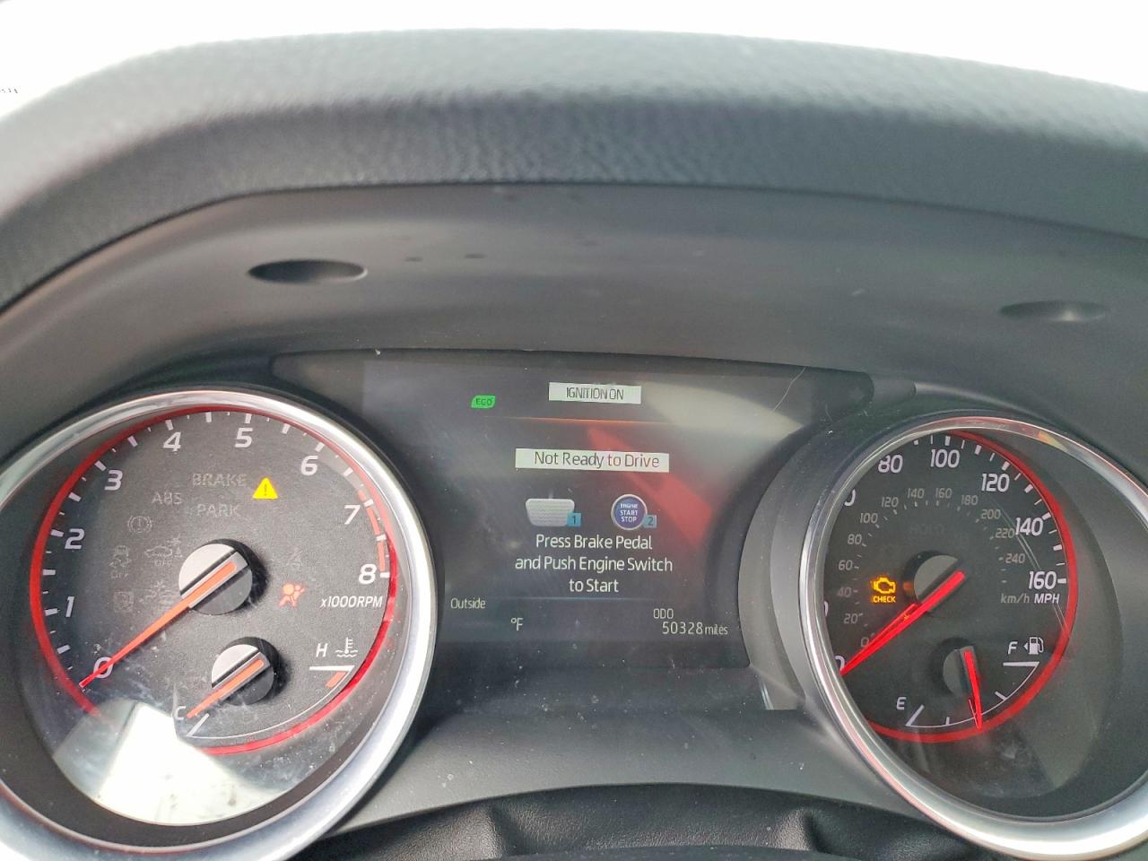 2018 TOYOTA CAMRY XSE photo 9