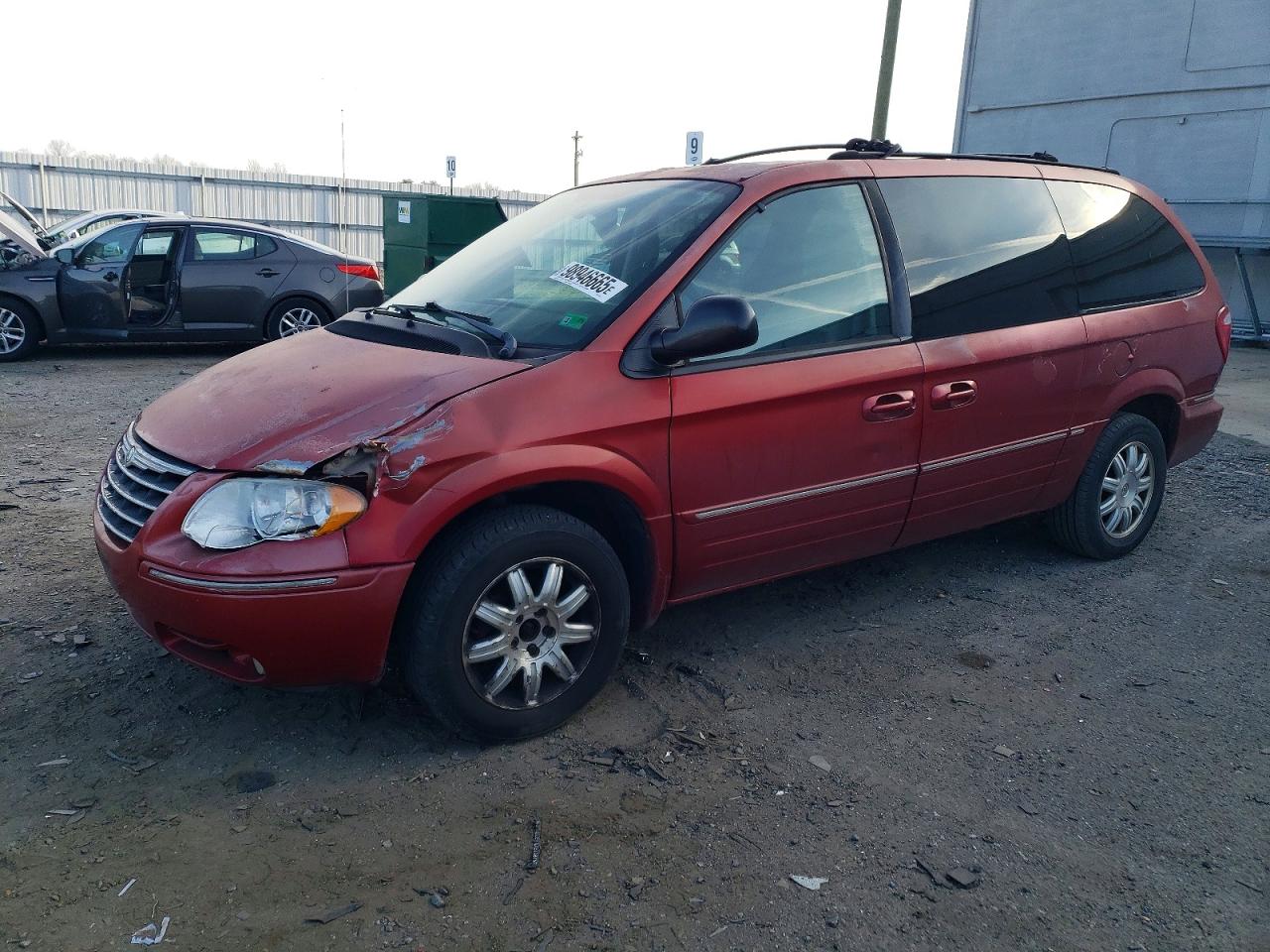 2005 CHRYSLER TOWN & COUNTRY