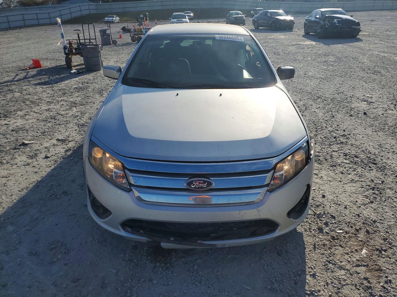 2011 FORD FUSION SE photo 5