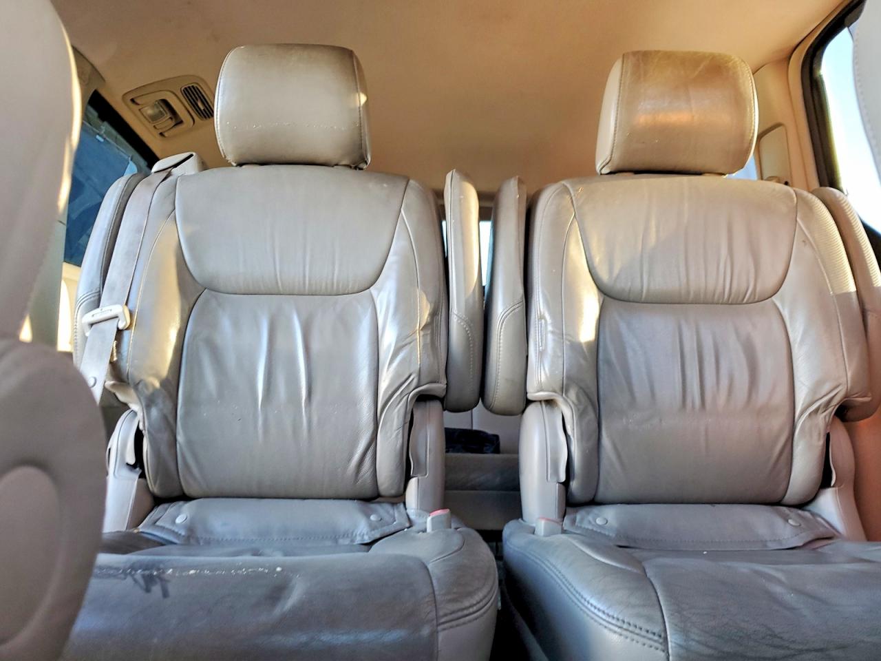 2006 TOYOTA SIENNA XLE photo 10