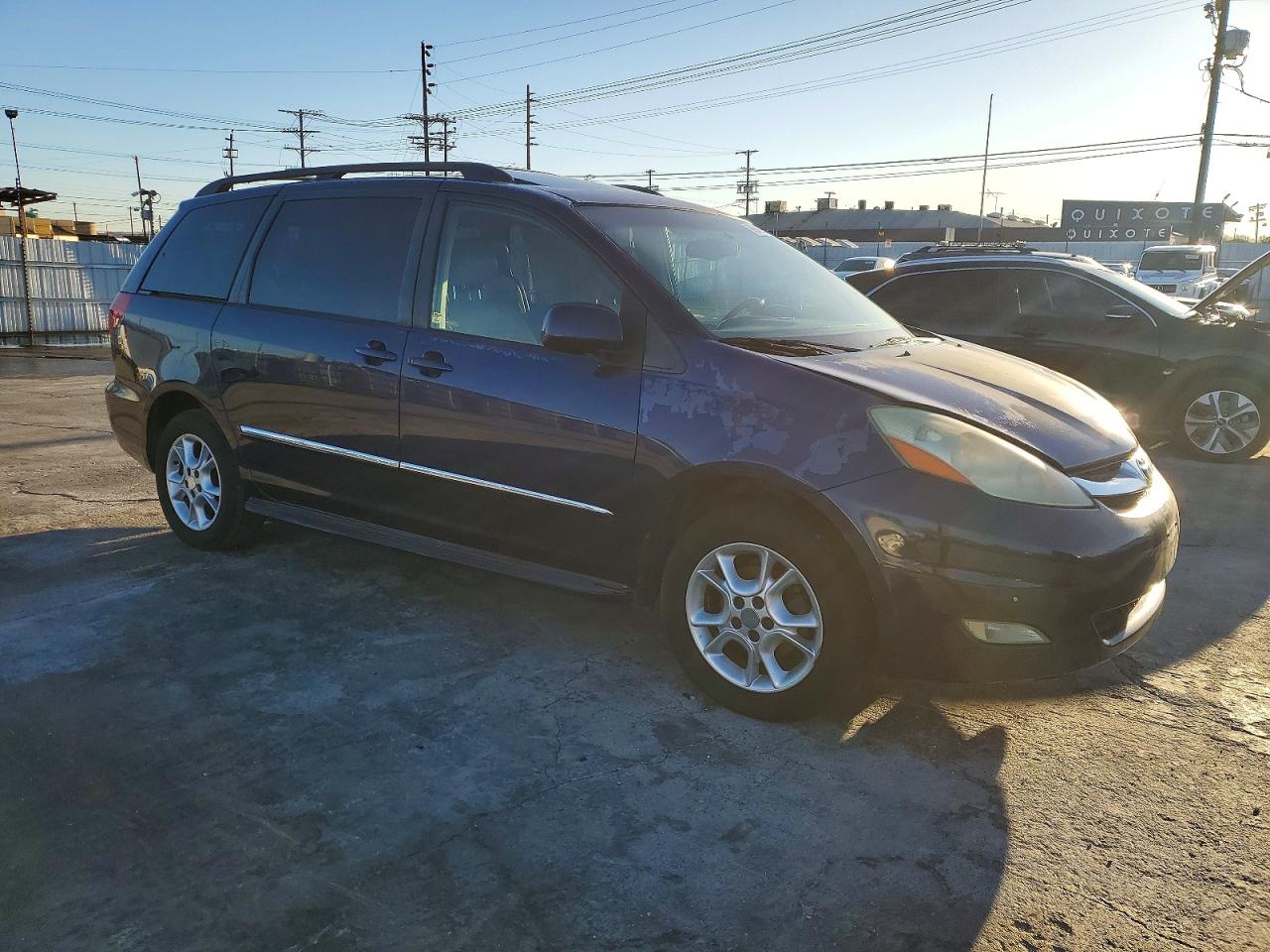 2006 TOYOTA SIENNA XLE photo 4