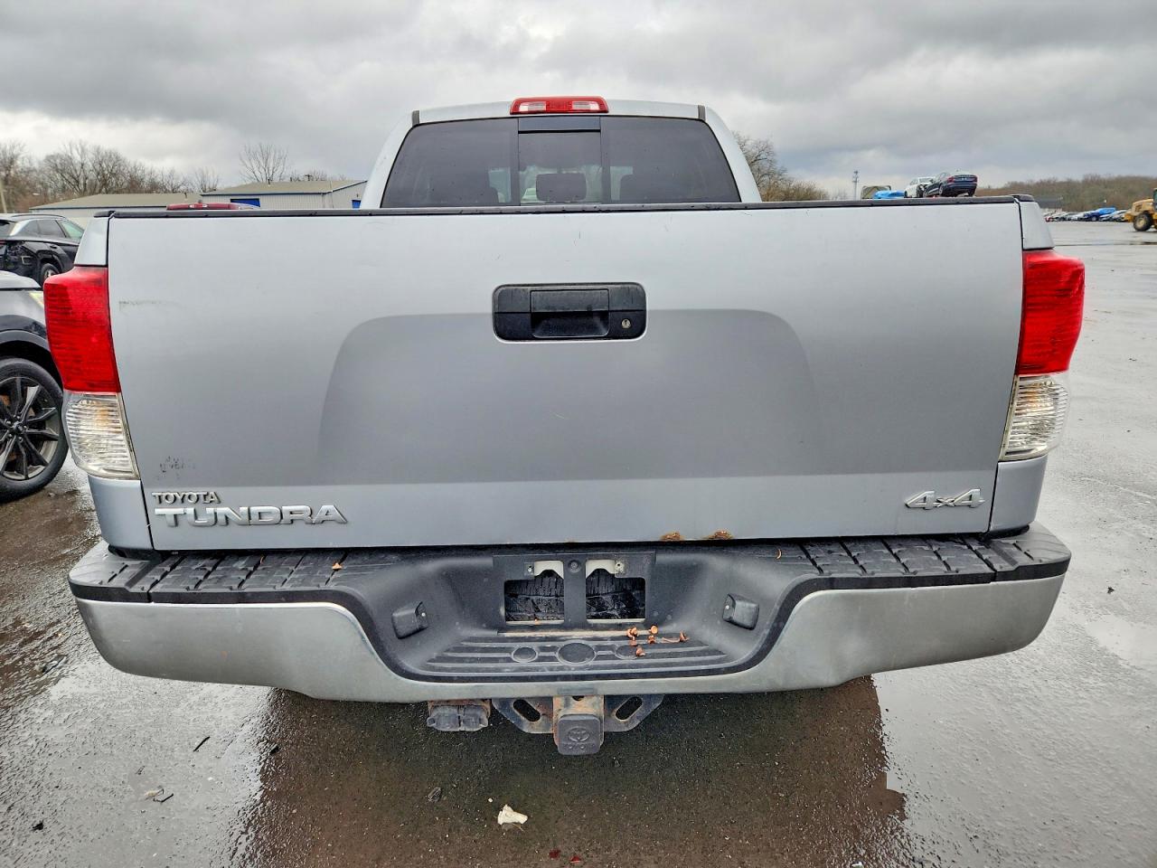 2011 TOYOTA TUNDRA DOUBLE CAB SR5 photo 6