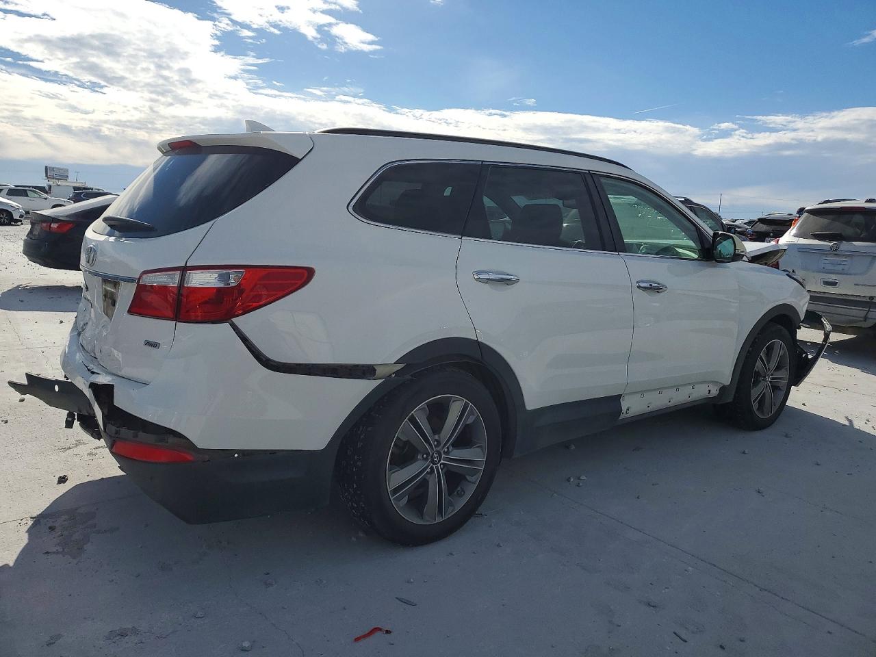 2014 HYUNDAI SANTA FE GLS photo 3