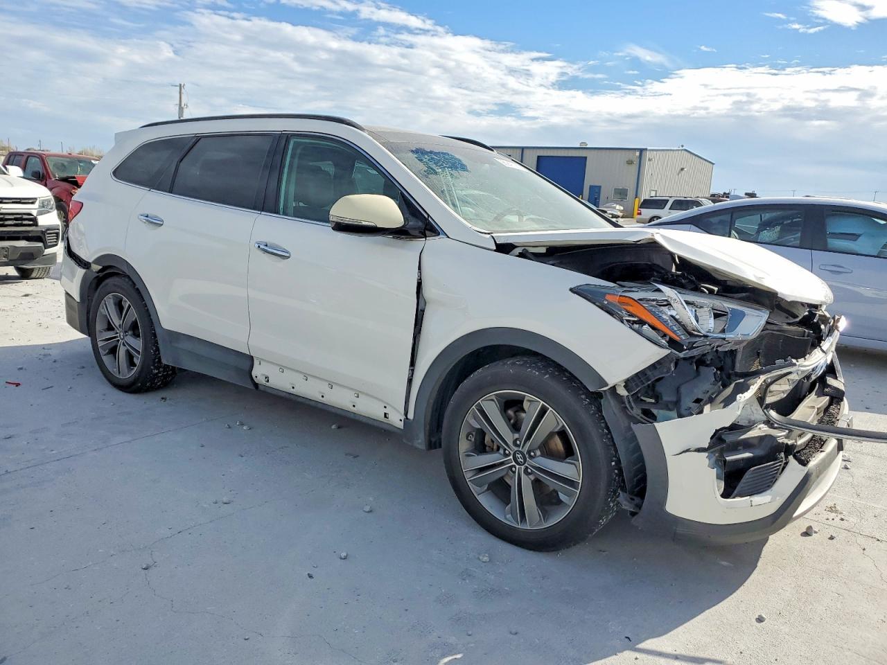 2014 HYUNDAI SANTA FE GLS photo 4