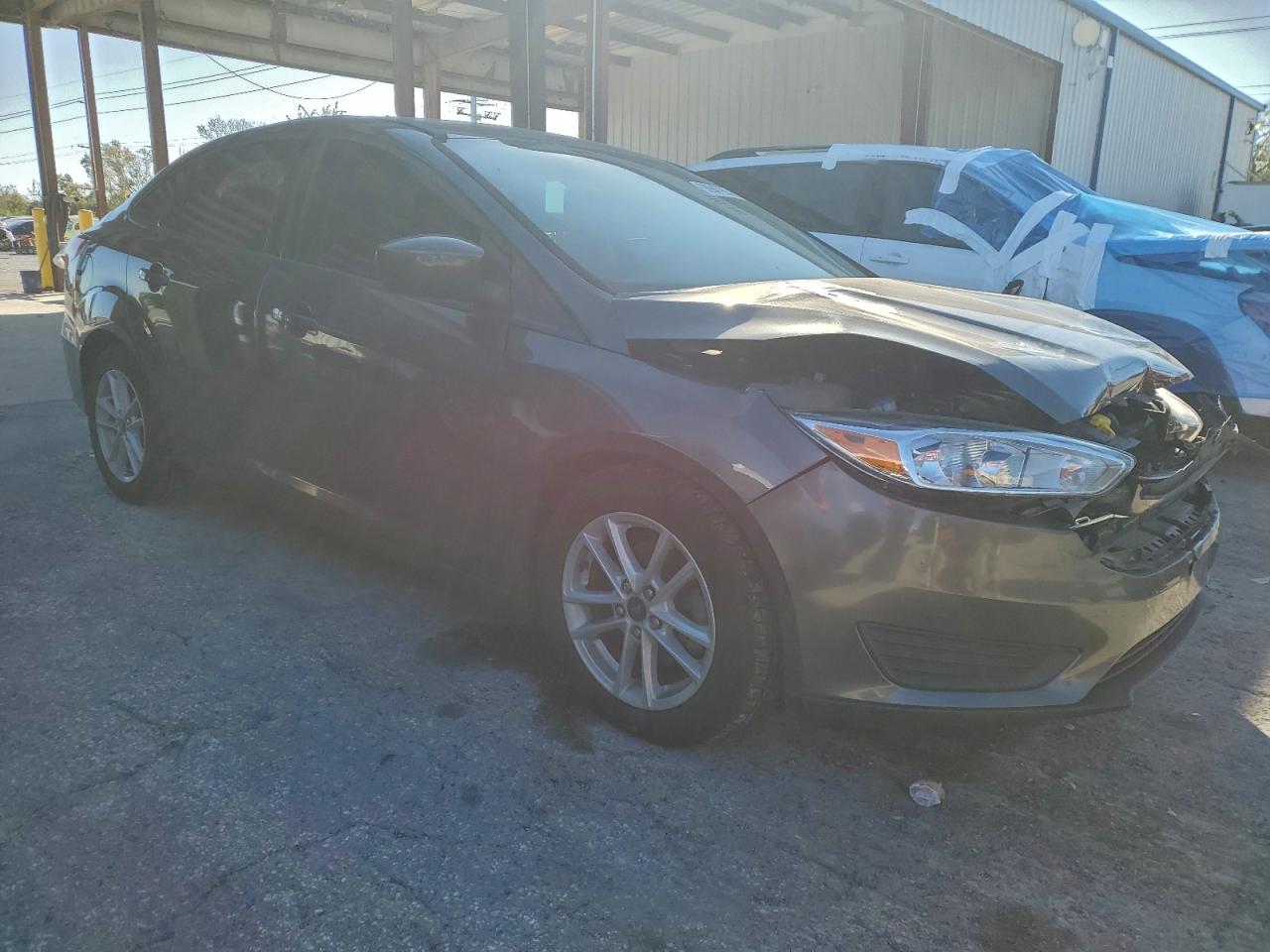 2018 FORD FOCUS SE photo 4