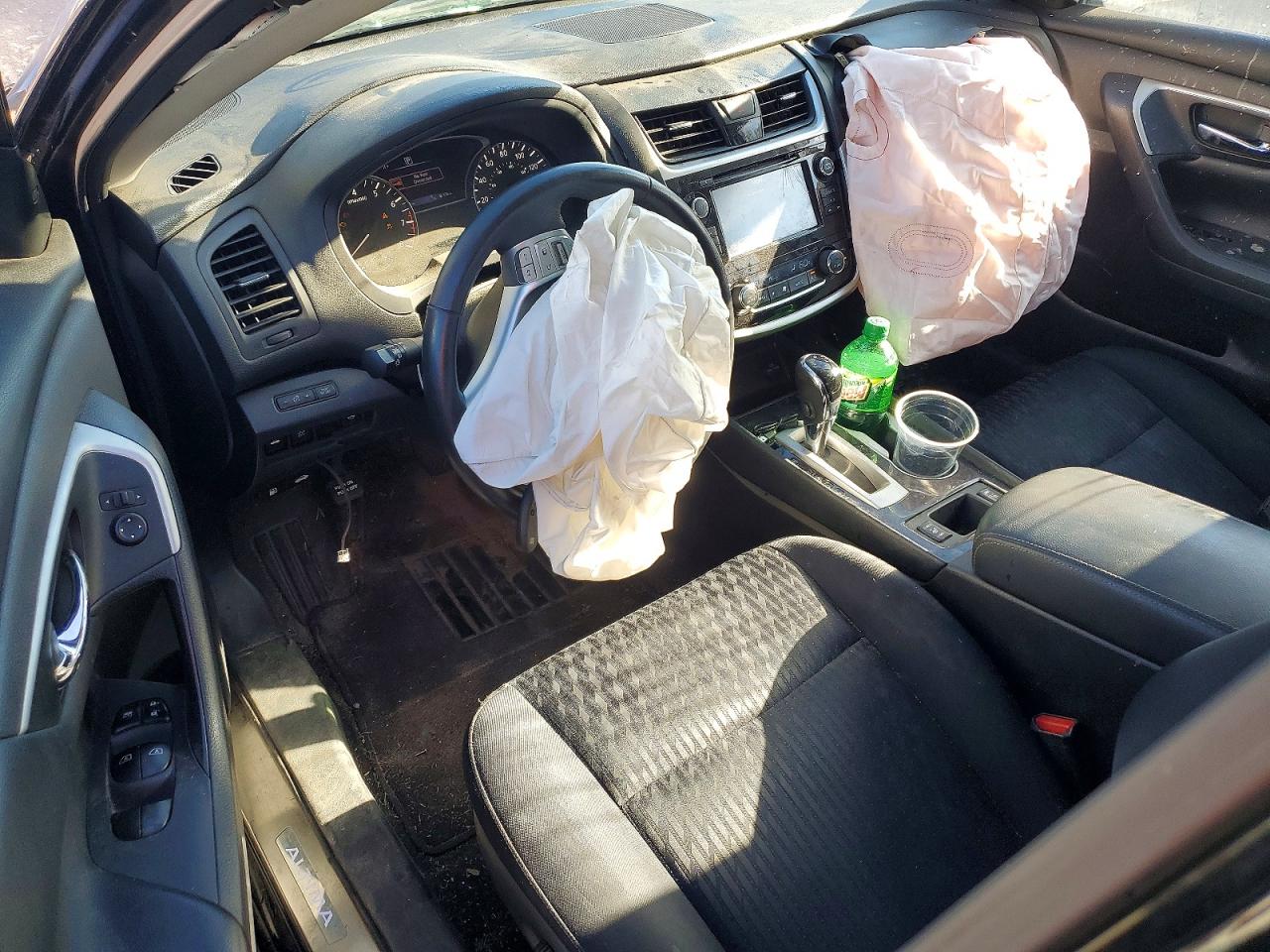 2018 NISSAN ALTIMA 2.5 SV photo 8