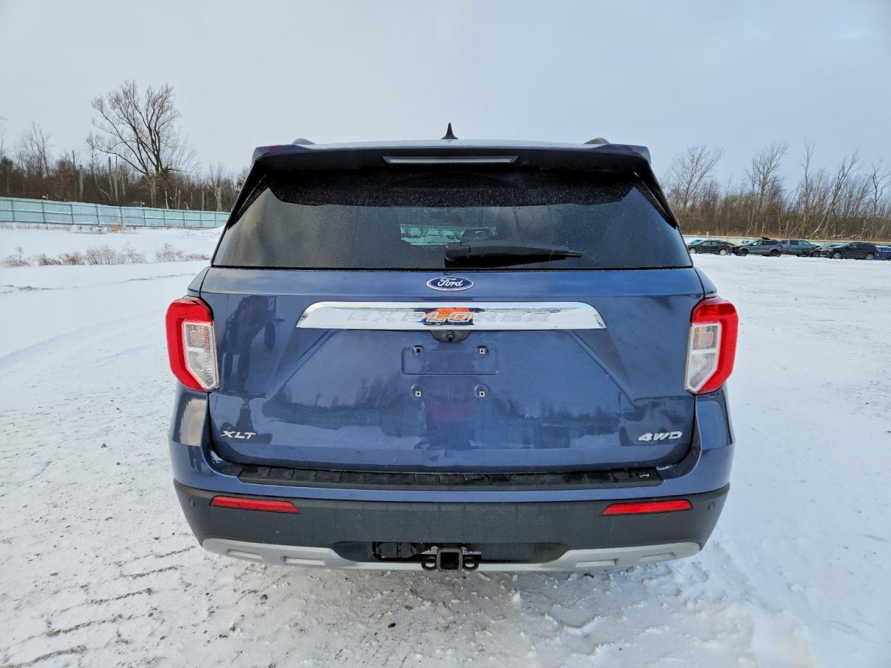 2021 FORD EXPLORER XLT photo 6