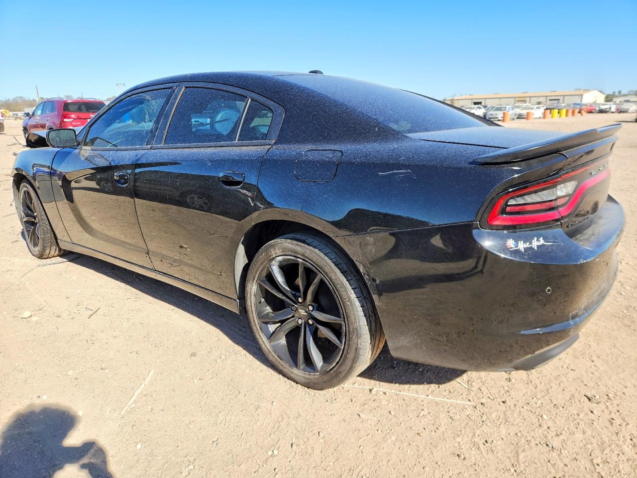 2018 DODGE CHARGER SXT photo 2