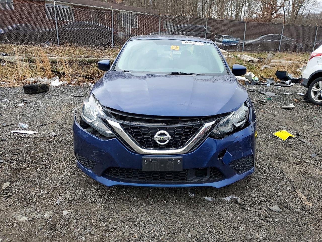 2018 NISSAN SENTRA SV photo 5