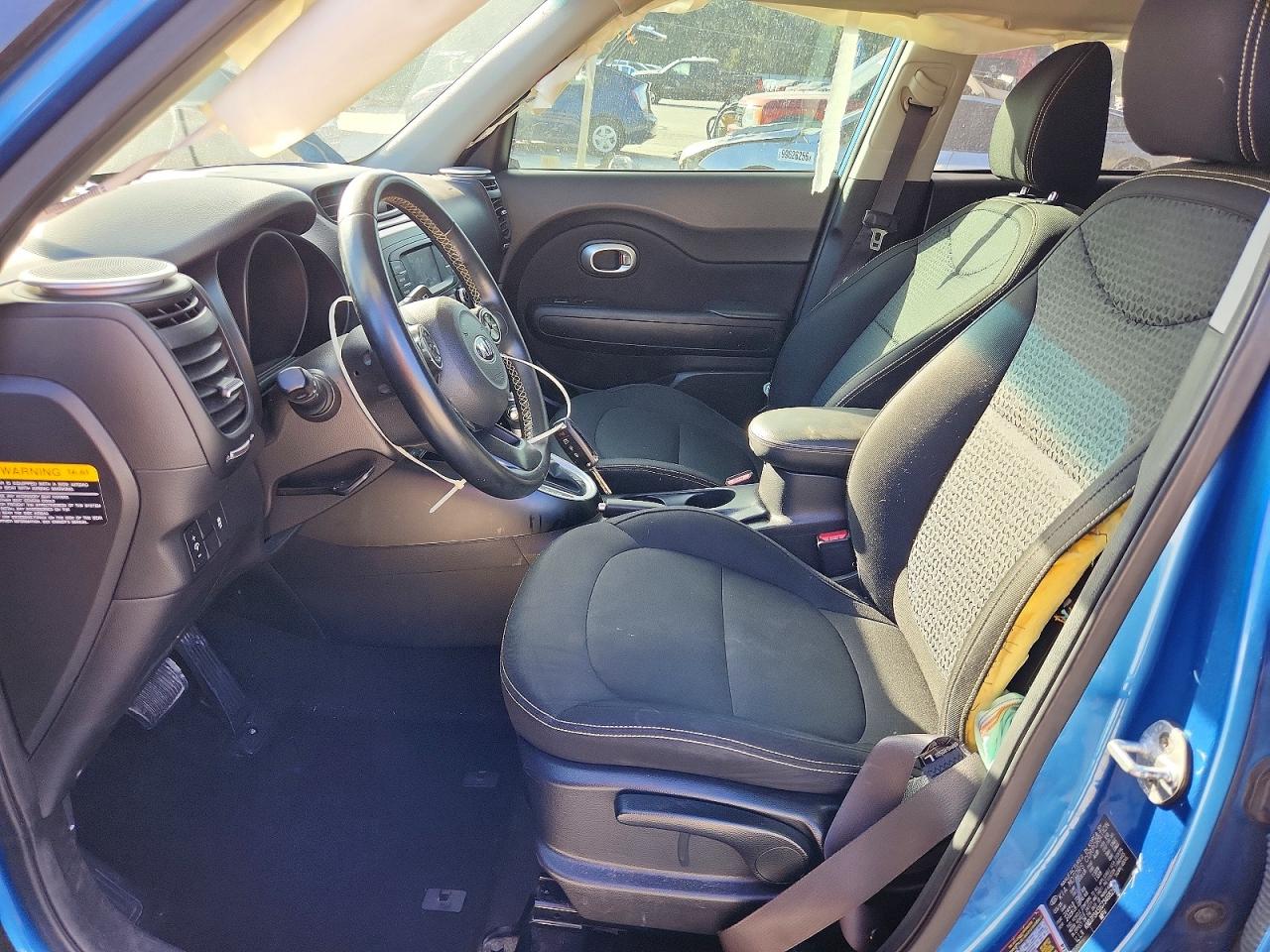 2016 KIA SOUL + photo 19