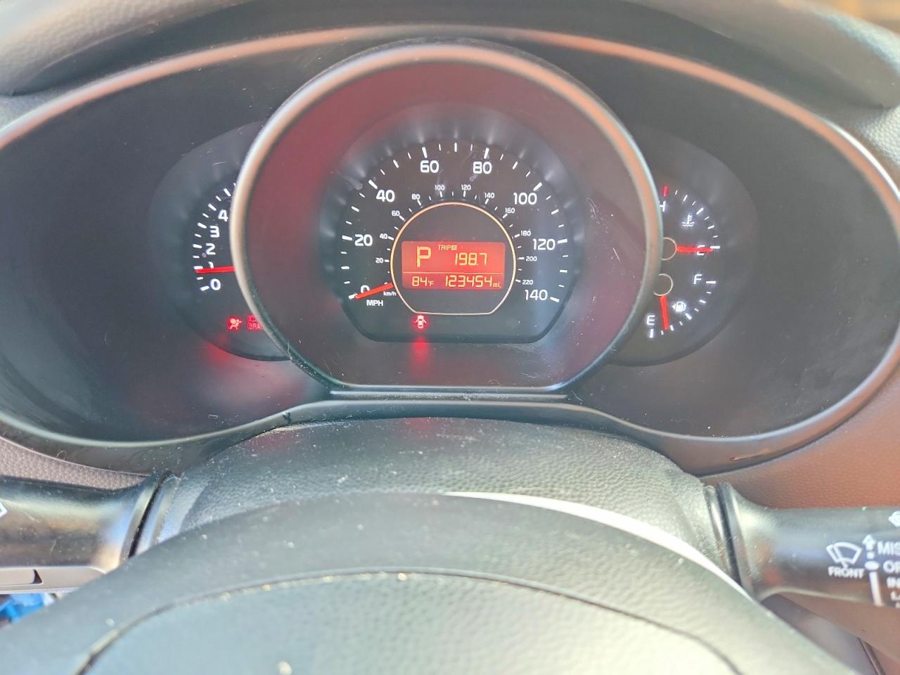 2016 KIA SOUL + photo 25
