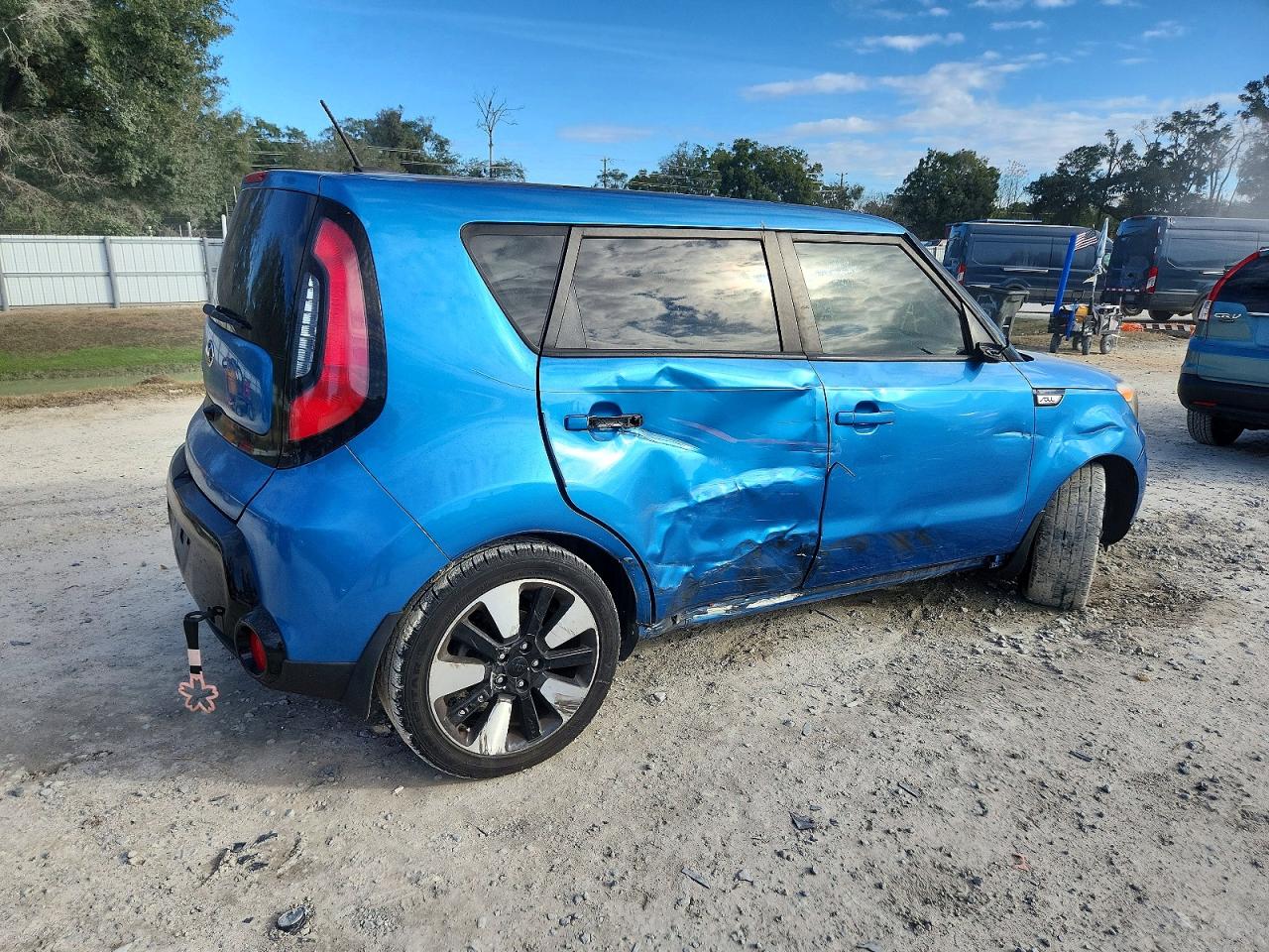 2016 KIA SOUL + photo 7