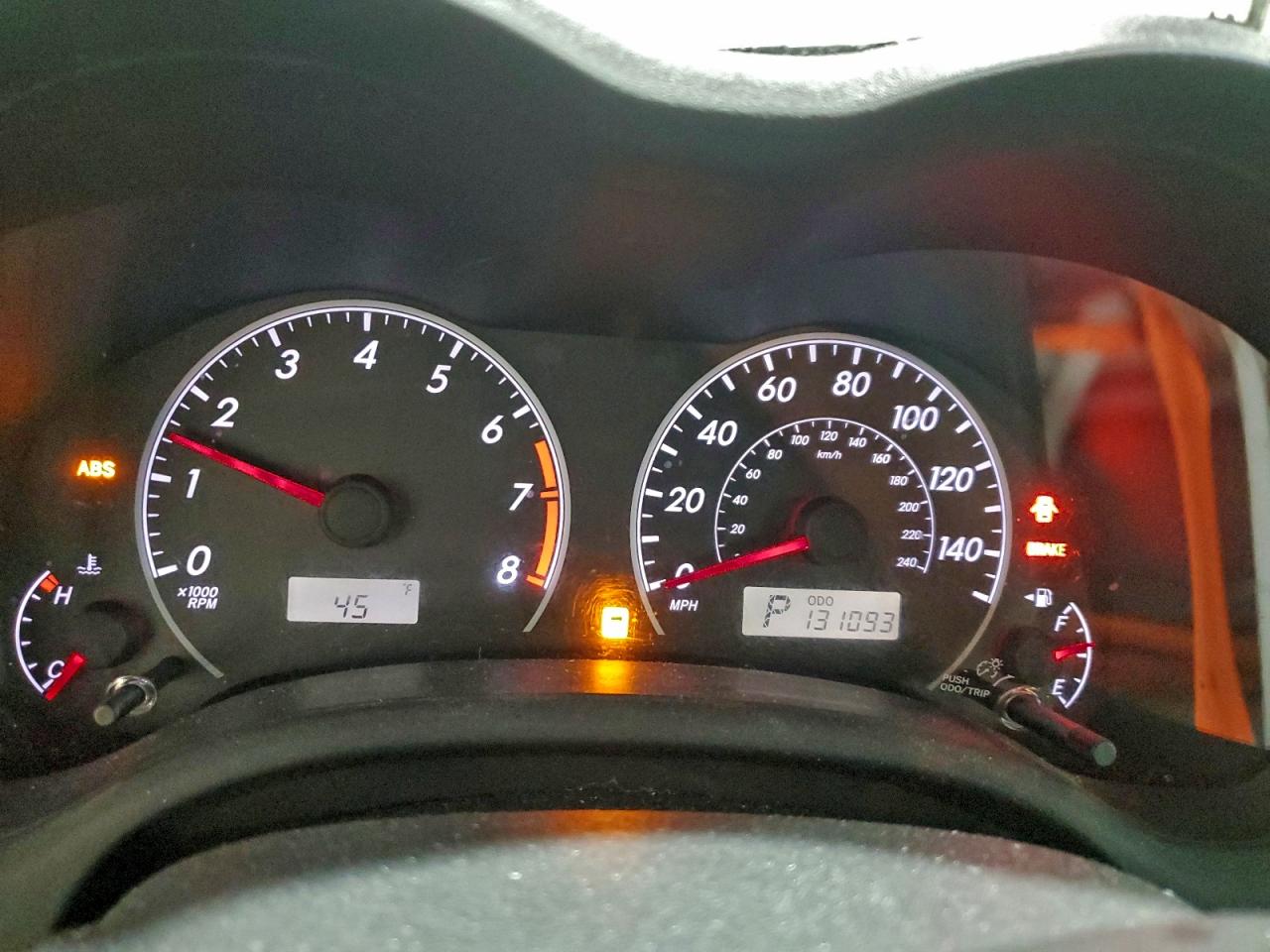 2013 TOYOTA COROLLA BASE photo 9