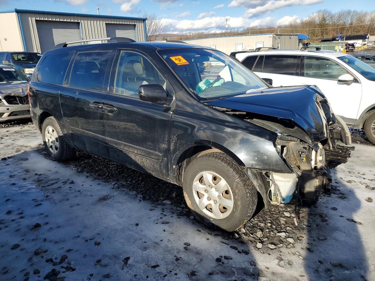2010 KIA SEDONA LX photo 4