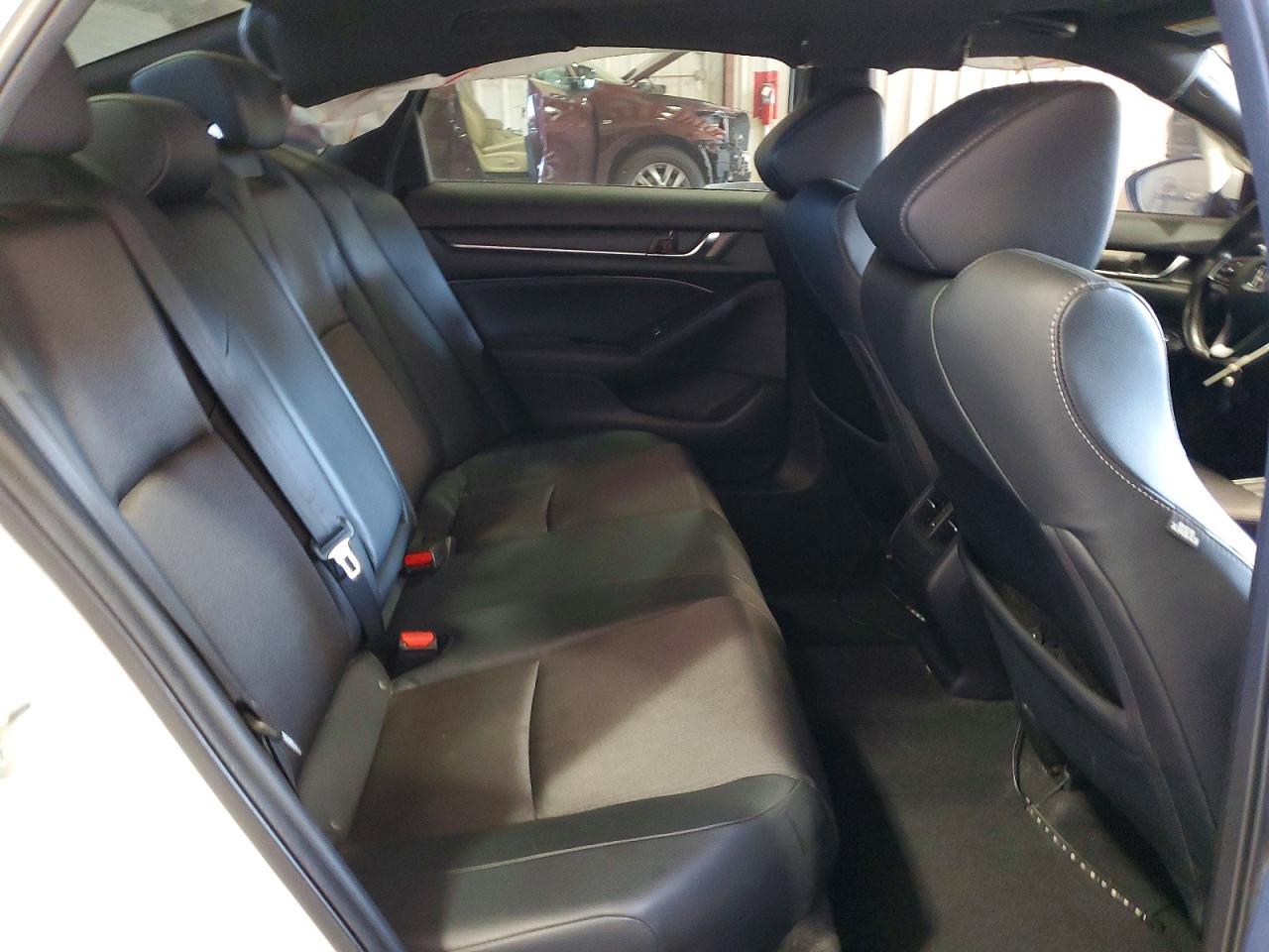 2018 HONDA ACCORD SPORT photo 10