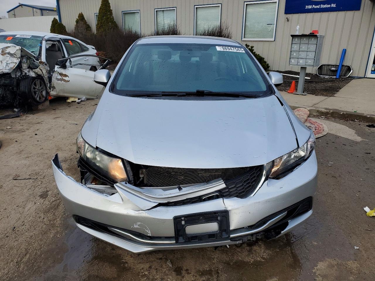2013 HONDA CIVIC LX photo 5