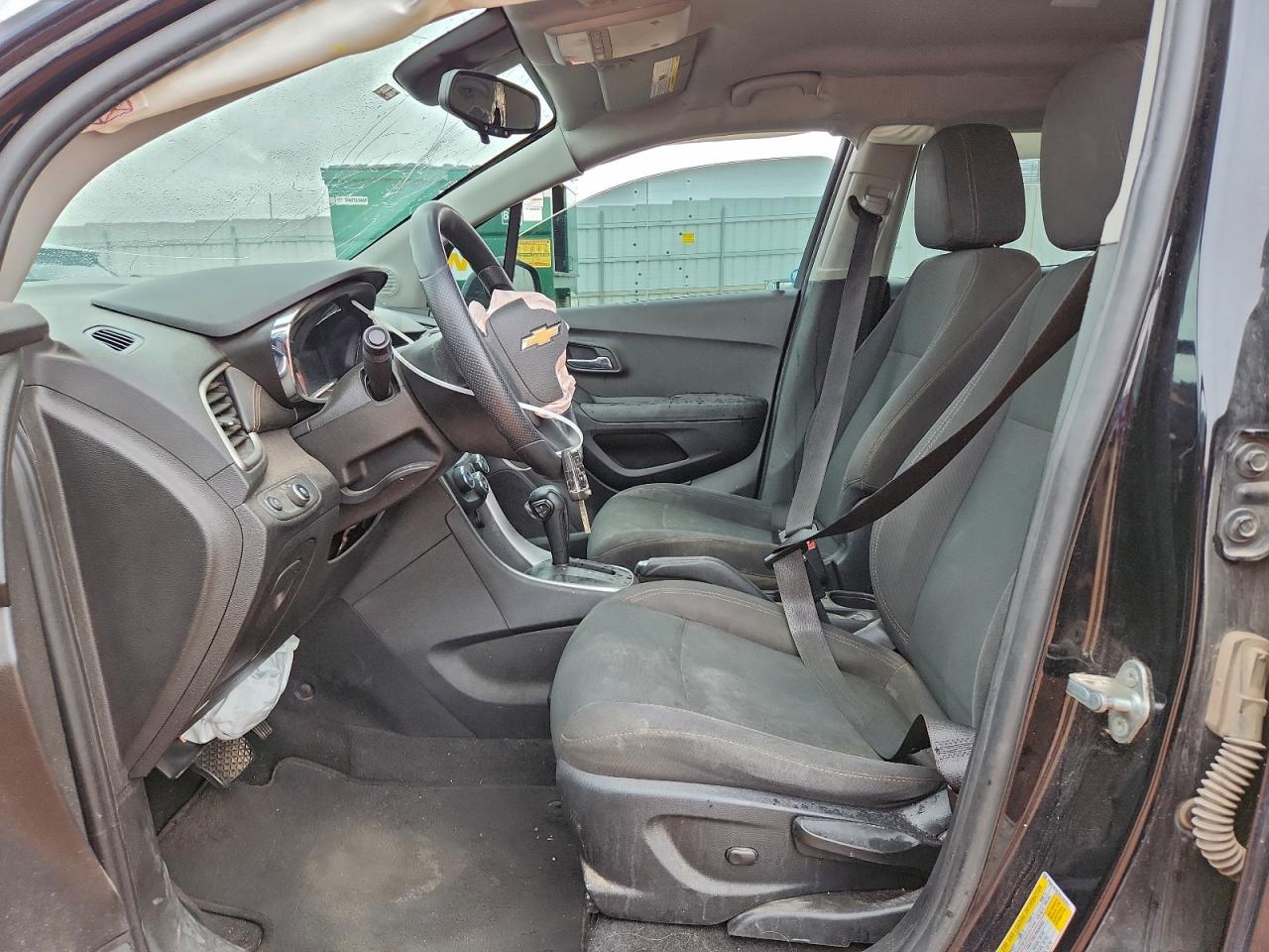 2017 CHEVROLET TRAX LS photo 7